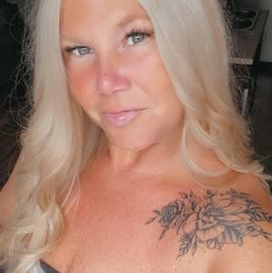 Meet your Posher, Renee